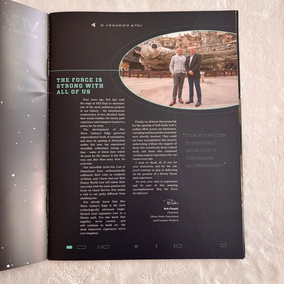 Star Wars Galaxys Edge Cast Member Exclusive Eyes & Ears Magazine Book Disney - Picture 5 of 7
